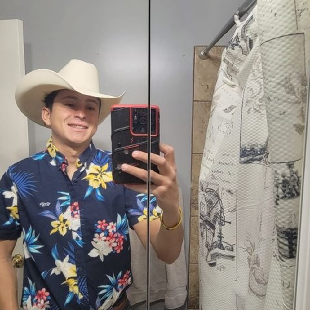 Meet your Posher, Joselito
